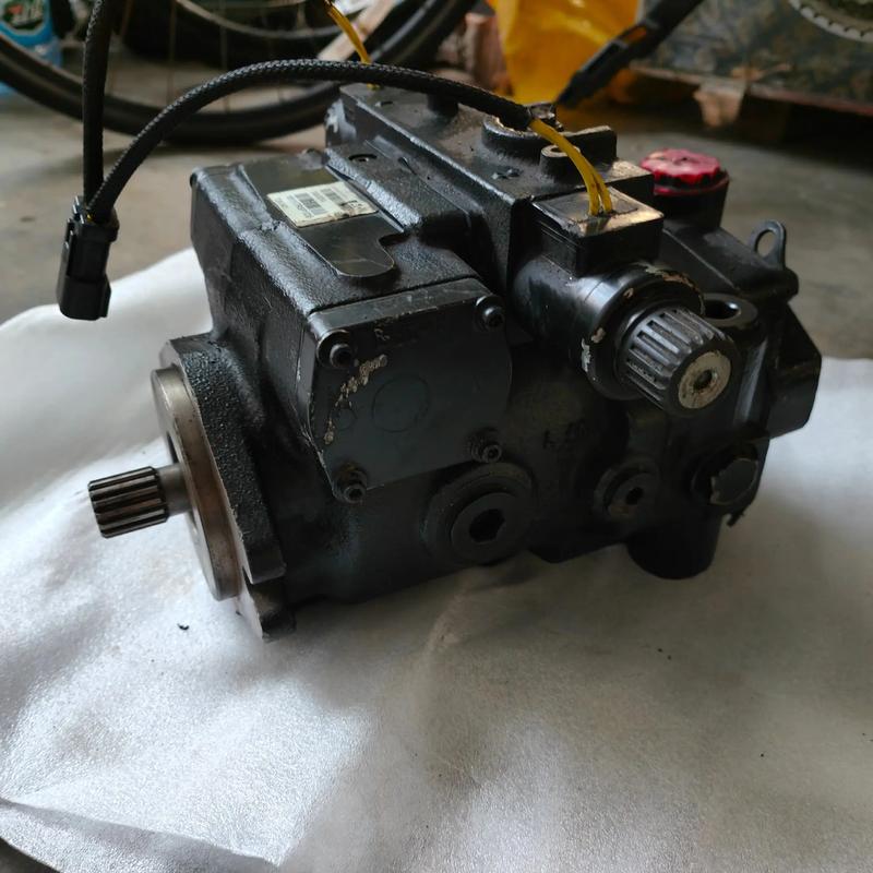 eaton 72400,电控 液控 手动换向柱塞式液压泵,行